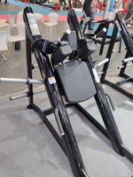 Entraînement aux squats Xinrui ciblant les quadriceps et les fessiers maximaux.