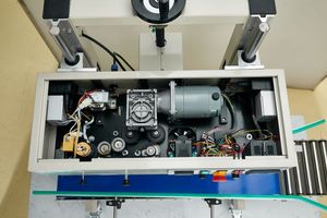 เครื่องซีลถุงข้าวแบบต่อเนื่อง FRL200B สำหรับงานหนัก 10-20 กก. เครื่องปิดผนึกถุงขนาดใหญ่ - Product Image 3