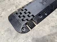 Ralentisseur de vitesse temporaire, rampe de circulation pliable, rampe de vitesse pliable et portable avec canal de protection des câbles