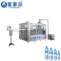 Machine de remplissage et d'embouteillage automatique à bon prix pour bouteilles en plastique et en verre, eau en bouteille, Code HS 8422301090