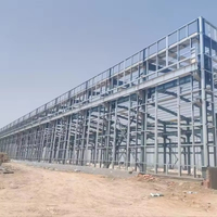 Edificio de taller/almacén de estructura de acero de gran envergadura, moderno y personalizable, con pisos entrepisos y sistema avanzado de protección contra incendios