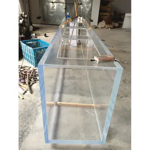 Réservoir de poissons d'eau salée commerciale en verre organique de style moderne pour ferme de poissons, vente en gros