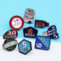 Épingles Personnalisées Mode du Fabricant 20 Ans, Badges Métalliques Broche Logo Émail Dur/Mou, Épingles de Revers Décoratives pour Vêtements