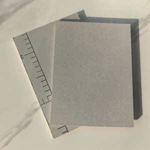 Plaques de plâtre en gros pour hôtels, surface en papier, gypse uni, résistantes à l'humidité, insonorisées et ignifuges - Product Image 1