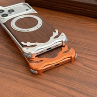 Étui magnétique tendance en bois de noyer avec panneau arrière pour iPhone 17 14 15 16 Pro Max avec protection à 360° °   Support de téléphone en alliage d'aluminium sans cadre