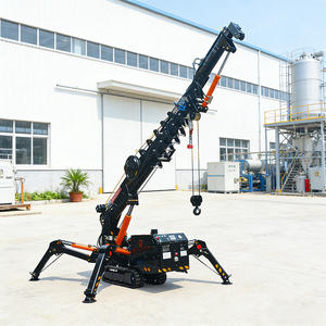 שלט רחוק לעגורן עכביש - כושר הרמה 4 טון, מונע בדיזל, גובה הרמה 13 מטר, מערכת הידראולית מלאה לבנייה במקומות צרים - Product Image 3