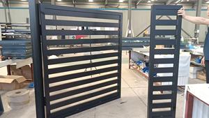 <span class=keywords><strong>ประตู</strong></span><span class=keywords><strong>รั้ว</strong></span>สวิงอัตโ<span class=keywords><strong>น</strong></span>มัติ/ธรรมดา ดีไซ<span class=keywords><strong>น</strong></span>์ทันสมัย ผลิตจากอะลูมิเ<span class=keywords><strong>น</strong></span>ียมและสแตนเลส พร้อมระบบล็อคอัจฉริยะ <span class=keywords><strong>ราคา</strong></span>โรงงาน - Product Image 3