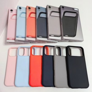 Funda magnética de TPU para iPhone, color puro, silicona suave, compatible con iPhone 14 Pro Max, series 13, 12 y 11. - Product Image 1