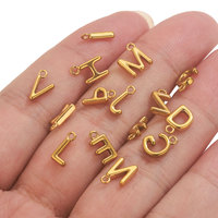 Acier inoxydable A-Z Mini initiale anglais lettre pendentif 18k PVD or bande première lettre breloques bijoux à bricoler soi-même faisant étanche