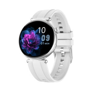 Reloj Inteligente ET491 con Monitor de ECG para Mujer, Pantalla HD de 1.32', Llamadas por Bluetooth, Monitor de Frecuencia Cardíaca y Oxígeno en Sangre - Product Image 2