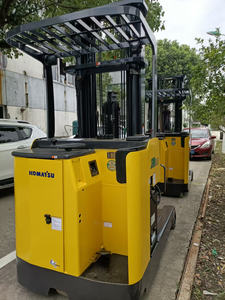 Chariot élévateur à fourche japonais original de 2.5t à quatre directions pour excavatrices d'occasion en entrepôt à l'état neuf - Product Image 5