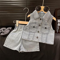 Un nouveau ensemble deux pièces pour filles, haut sans manches et short en denim doux lavé de style coréen, tendance estivale et polyvalent