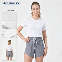 Camiseta de Manga Corta para Mujer, Cuello Redondo, 100% Algodón, 200GSM, Algodón Mercerizado con Nitrógeno Líquido, Logotipo Personalizado, Marca Kuenzi