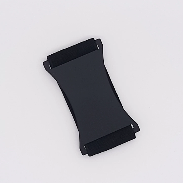 Buttons + straight straps