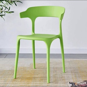 Silla de Comedor Apilable de Plástico con Respaldo Nórdico, Estilo Moderno y Lujoso, para Hogar, Oficina y Cafetería, Apta para Uso en Interiores y Exteriores - Product Image 6