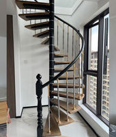 Escalier en acier à double poutre pour extérieur, avec garde-corps en verre, sur mesure, durable, droit ou en spirale, de qualité professionnelle usine