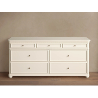 Commode large à 7 tiroirs, armoire de rangement pour chambre à coucher en chêne blanc massif avec poignées en laiton antique et tiroirs à fermeture douce