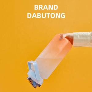 Vente en gros Tritan SK PC sans BPA 64Oz 2000ml Bouteille d'eau de 2 litres Logo personnalisé Fitness et Sport Time Maker pour le camping - Product Image 5