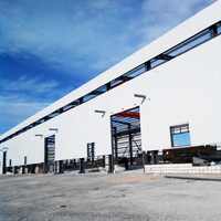 Entrepôt préfabriqué en structure métallique industrielle avec ossatures en acier léger galvanisé et conception CAO 3D