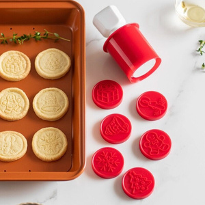 Herramienta Creativa para Hornear, Cortador de Galletas DIY, 6 Piezas Intercambiables con Elementos Navideños, Molde de Plástico para Prensar Galletas - Product Image 5