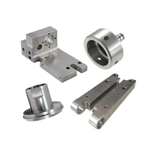 Pièces en acier inoxydable sur mesure, usinage CNC, tournage, fraisage pour composants de machines industrielles - Product Image 1