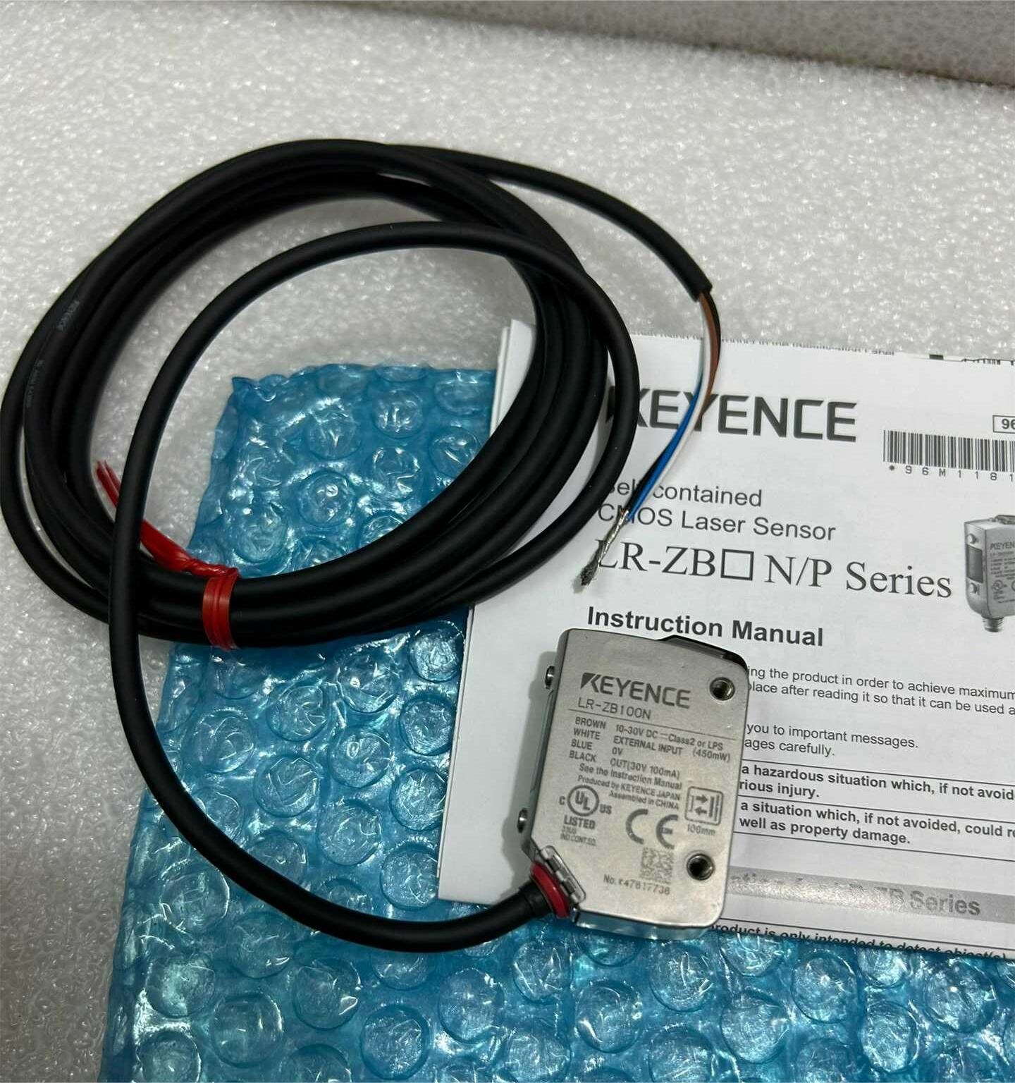 LR-ZB100N KEYENCE 新品 180日保証 送料無料 保証付【適格請求書