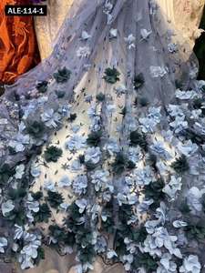 Haute qualité Style romantique mariage dentelle 3d fleur broderie conception robe de soirée tissu français dentelle tissu - Product Image 2