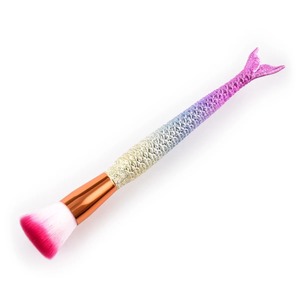 Ensemble de 7 pinceaux de maquillage sirène scintillants, poils synthétiques personnalisés, manche en plastique, fabrication artisanale, étiquette privée, pinceaux professionnels pour le visage - Product Image 4