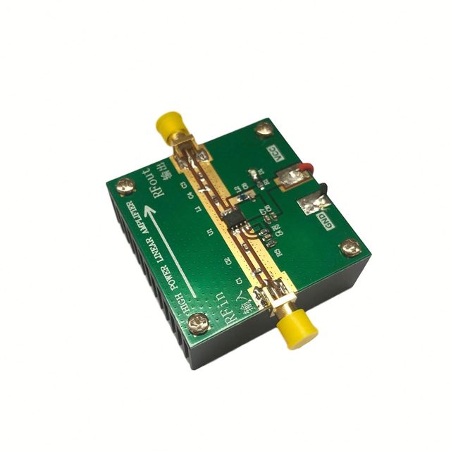 RF2126 2.4GHz 1W WIFI BTImage Transmission Amplifier 1W RF Power Amplifier with Heat Dissipation