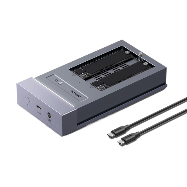 40Gbps Dual-Bay M.2 NVMe SSD Cloner Enclosure USB4 NVMe Support One-key Clone RAID SSD Docking Station with Cooling Fan