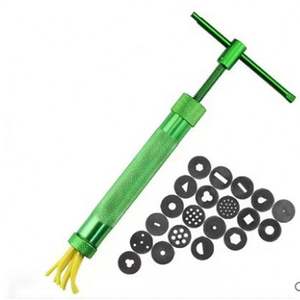 Presse à argile rotative en métal souple avec motif sculpté pour la création de boucles d'oreilles - Product Image 5