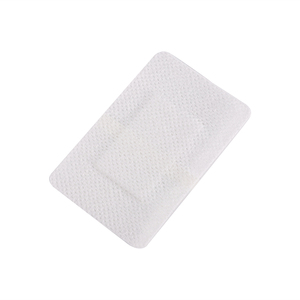 Apósito Adhesivo No Tejido de Alta Absorción para una Curación Rápida y un Manejo Eficaz de Heridas en Hospitales - Product Image 1