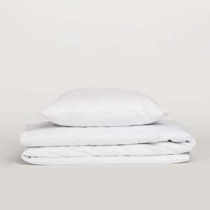 Ensemble de housse de couette 100% coton blanc, taille Queen UK 200x200cm - Product Image 1