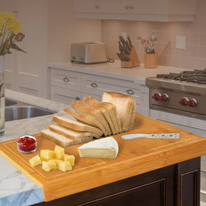 Bandeja para servir carne de cocina personalizada profesional, cubierta de estufa de bambú Extra grande, tabla de cortar con borde de mostrador - Product Image 2