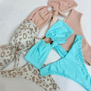 Nuevo Diseño de Bikini de Dos Piezas con Triángulo Frontal y Malla de Fresa, Traje de Baño Sexy para Playa - Product Image 2