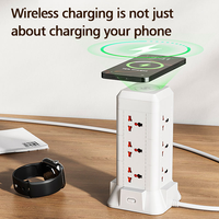 Multiprise verticale moderne avec protection contre les surtensions, station de charge pour plusieurs téléphones, avec câbles d'extension