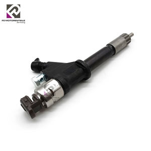Iniettori 095000-8100 per <span class=keywords><strong>DENSO</strong></span> Common Rail iniettore di carburante iniettore Diesel VG1096080010 - Product Image 2