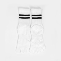 Chaussettes de yoga antidérapantes à cinq orteils, personnalisées, avec soutien de la voûte plantaire, en coton tricoté plat, à bord côtelé très élastique, pour Pilates et usage quotidien, vente en gros