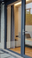 Le projet le plus haut de gamme en Chine : Porte extérieure en verre trempé double, résistante aux chocs, en alliage d'aluminium, pour maison et hôtel.