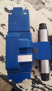 Hidráulico 4WRZ16 E 150-71/6EG24EK4/M y 3DREP6C-2X/25EG24N9K4/M - Product Image 3