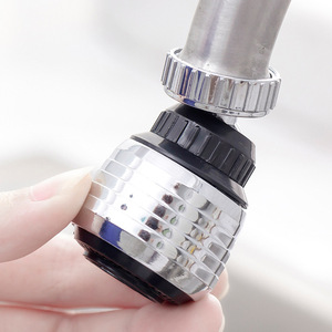Prolongateur de robinet en acier inoxydable avec tête de pulvérisation économiseur d'eau et filtre pour évier de cuisine - Product Image 3