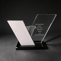 Trophée en cristal personnalisé Neelpure 186663 avec panneau incliné, échantillon disponible, pour personnel exceptionnel