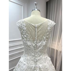 Vente en gros 2023 <span class=keywords><strong>Robe</strong></span> de mariée élégante et sobre en forme de A Champagne Dentelle perlée <span class=keywords><strong>Robe</strong></span> de mariée pour <span class=keywords><strong>mariage</strong></span> civil - Product Image 6