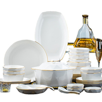 Assiette de Dîner Ronde Irrégulière en Porcelaine Blanche, Luxe Vintage Européen Élégant pour Mariage ou Fête, Service de Table en Porcelaine Fine