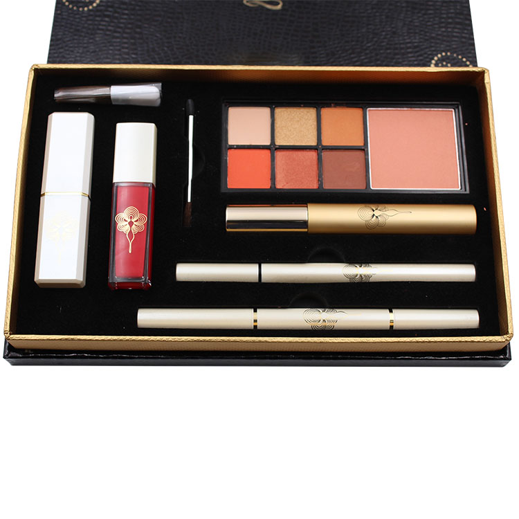 Hot Sale Matte Lip Gloss High Pigment Lipstick Eyelash Brush Eyeliner Makeup Gifts Sets