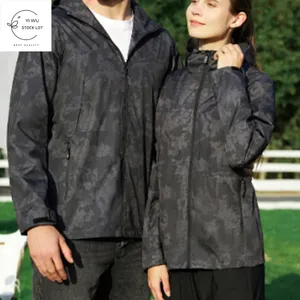 Shaoxingテキスタイルガーメントスポーツハイキングジャケット屋外防水男性用と女性用卸売準備完了品