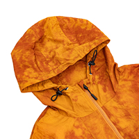 Blouson coupe-vent imperméable léger et pliable en nylon pour homme, avec capuche, motif tie-dye orange, idéal pour l'extérieur, vente en gros sur mesure