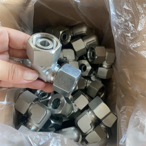 Adaptador de Manguera de Acero Giratorio EW16SCF, Conexión Codo Métrica EO, Tubo de 16 mm x M24 - Product Image 4