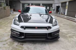 Kit carrosserie large style TS pour Nissan GT-R R35 2008-2024, pare-chocs avant, jupes latérales et diffuseur arrière semi-carbone - Product Image 2