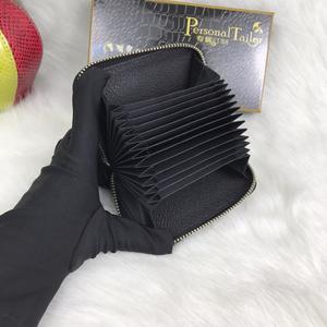 Organisateur multi-cartes en peau de crocodile de qualité supérieure |   Porte-cartes de grande capacité avec logo personnalisé pour cadeaux d'affaires - Product Image 5